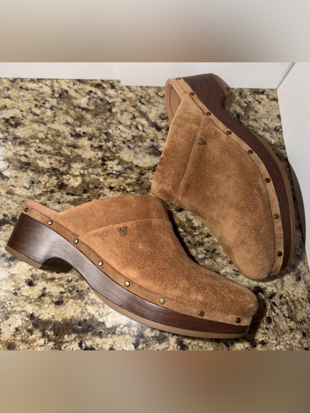 Vionic Kacie Brown Suede Studded Clogs Size 9